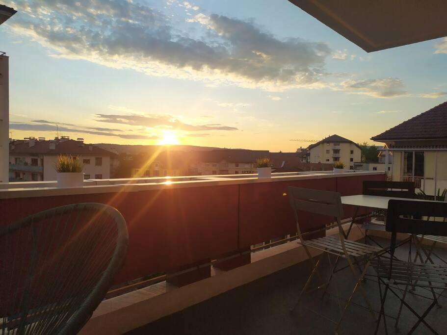 Cabana & Le Central - Proche Lac , Terrasse Et Parking อานซี ภายนอก รูปภาพ